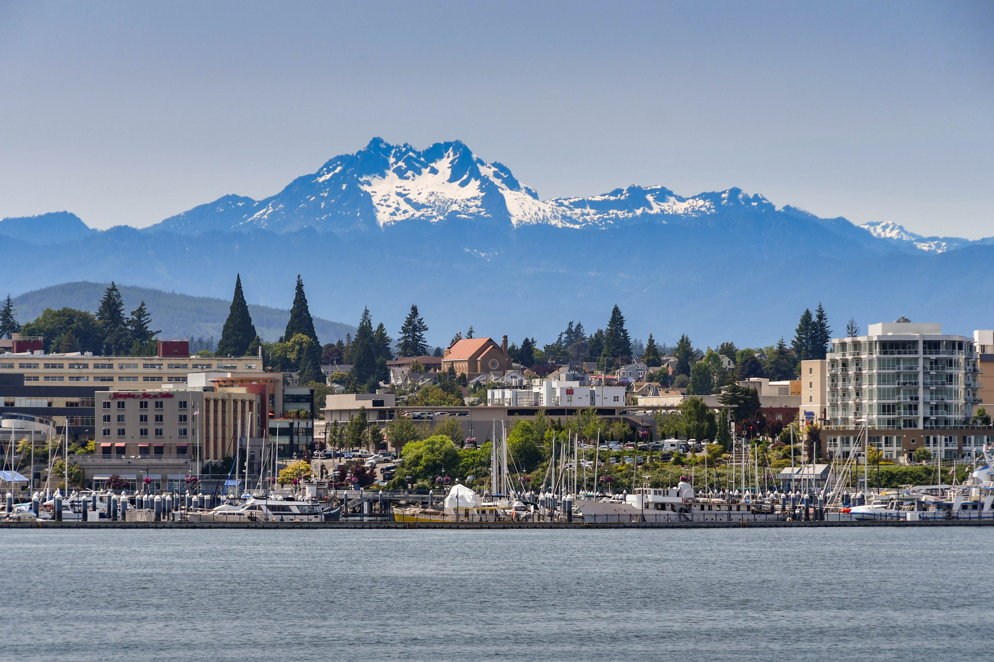 Making moves fast, simple, and stress-free for families and businesses in Bremerton, WA